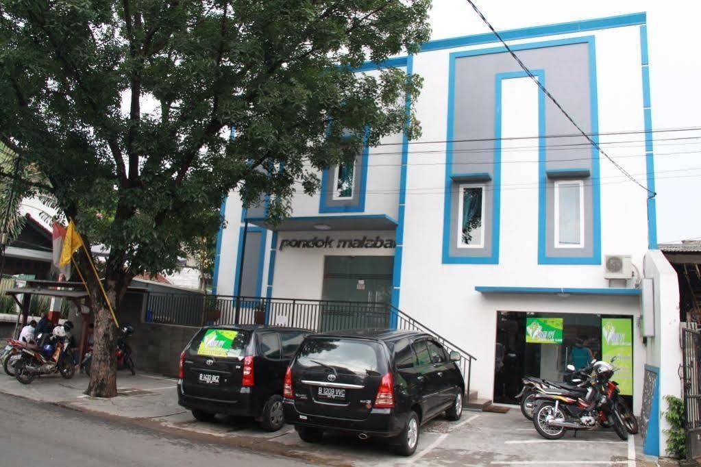 Гостевой дом Pondok Malabar Джакарта Экстерьер фото